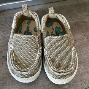 Size 3 toddler shoes